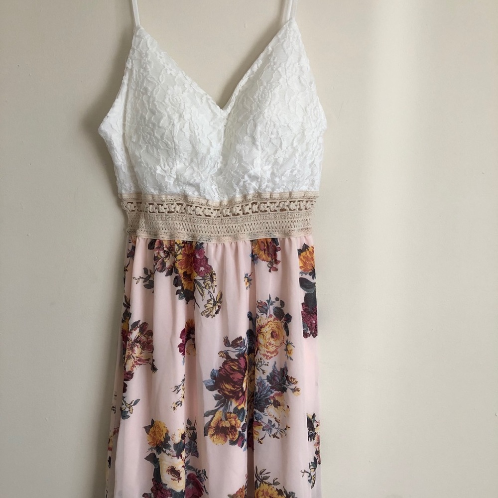 *SOLD* Floral mini dress